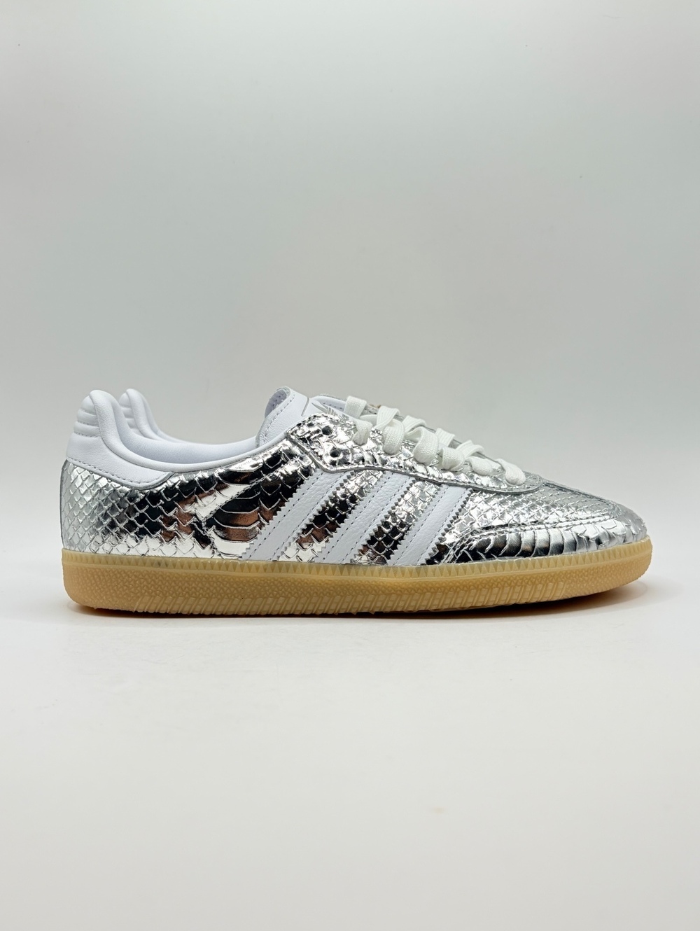 Adidas Samba OG W Silver Metallic White Gum Women’s Size 6